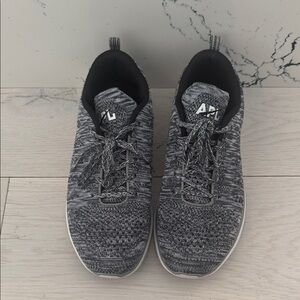 APL Women’s Techloom Pro